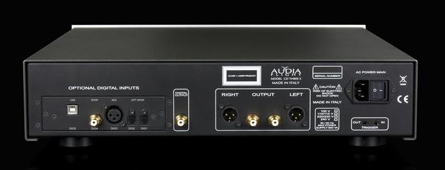画像2: AUDIAのCD専用プレーヤー「FL CD THREE S」が3月1日に発売。384kHz/32ビット、DSD512対応のUSB入力も備え、単体DACとしても使える