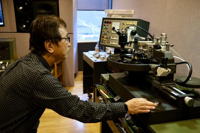 画像: 北村勝敏・ポリグラム、日本ビクターを経て、2017年よりミキサーズラボ とエンジニア契約。さまざまなレーベルで、これまでに8,000タイトル以上のカッティングをこなしてきた、腕利きカッティングエンジニア。2019年 第26回日本プロ音楽録音賞 アナログディスク 特別賞 受賞