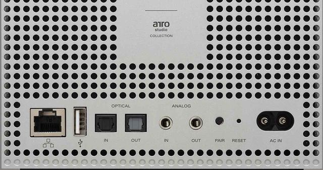 画像: 接続はWi-Fiのほか、LAN、USB、Bluetooth、オプティカル、アナログが入力可能