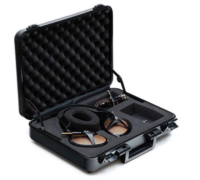 画像2: MEZE AUDIOのフラッグシップヘッドホン「Empyrean」に新色2モデルが追加。アップグレードケーブル同梱の「日本限定パッケージ」で発売
