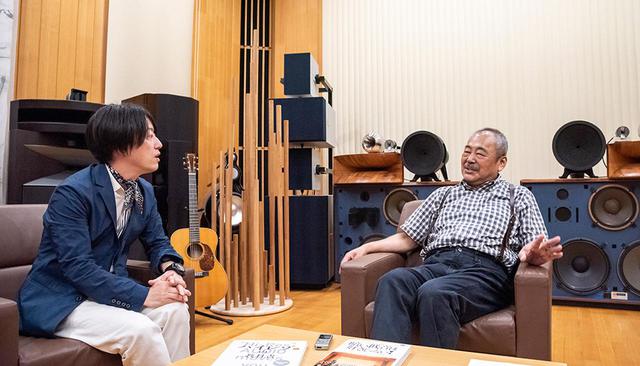画像: 当日は、試聴や撮影などで取材時間が4時間以上に及んだ。しかしおふたりは最初から最後までとても楽しそうにオーディオ、音楽談義に華を咲かせていた