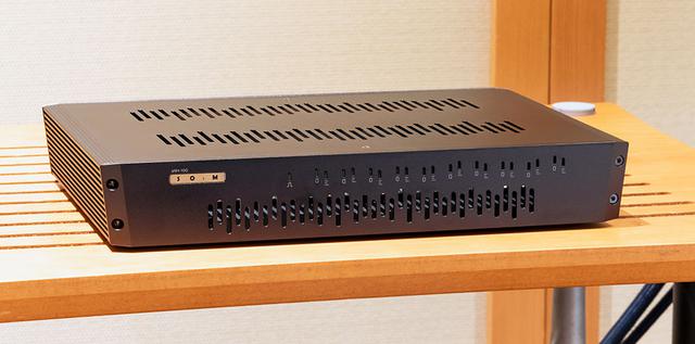 画像2: LUMIN「X1」とSOtM「sNH-10G」で光ファイバー伝送の効果を試す。LANスイッチが、ネットワークオーディオの音質に大きな影響をもたらすことを改めて実感した