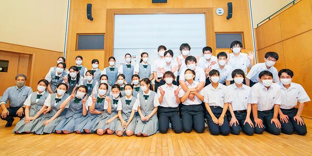 画像: 桐光学園合唱部の皆さん