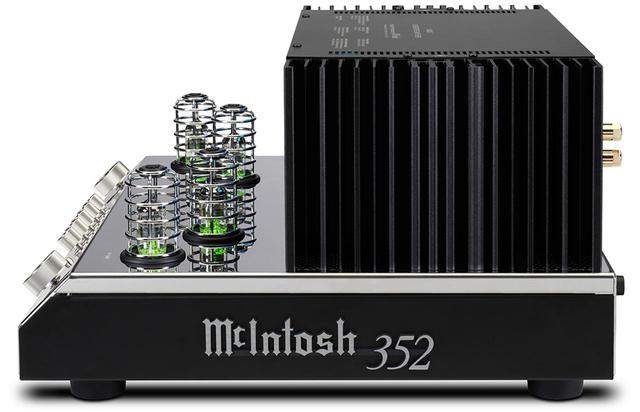 画像: サイドから見るとMC275をモチーフとしたデザインであることがわかる。
