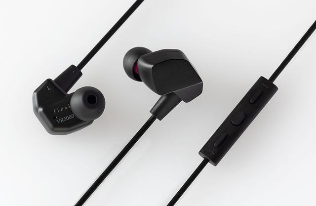 画像: ゲーミング用として開発された「VR3000 for Gaming」