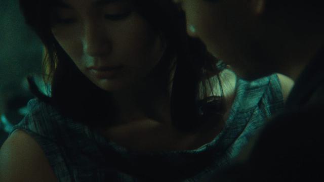画像: 欲望の翼/DAYS OF BEING WILD(1990) 製作 ローヴァー・タン 脚本 ウォン・カーウァイ 撮影 アンドリュー・ラウ 音楽 テリー・チャン 出演 アンディ・ラウ マギー・チャン ジャッキー・チュン アレックス・マン