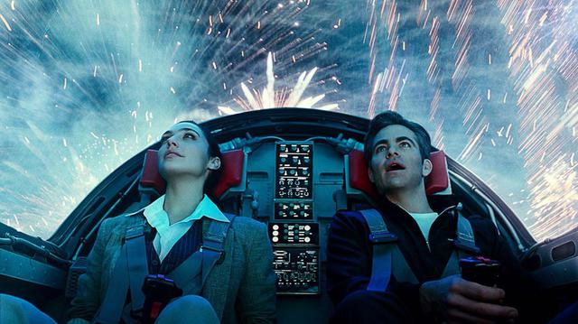 画像2: 【コレミヨ映画館vol.49】 『ワンダーウーマン 1984』 黄金の鎧で世界を救え! 跳ね返し、戦う女、ワンダーウーマンの雄姿ふたたび