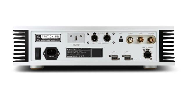 画像2: Aurender、ネットワークトランスポートのフラッグシップをさらに強化した「W20 Special Edition」を1月29日に発売。ジッター対策と電源を強化。DSD512にも対応