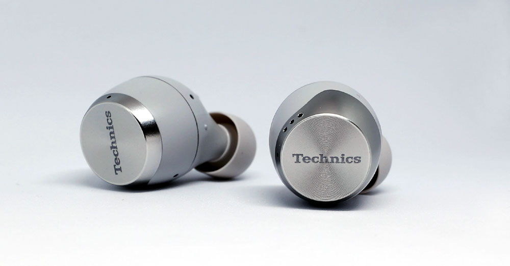 画像: ▲タッチ部分には「Technics」のブランドロゴが印字されている