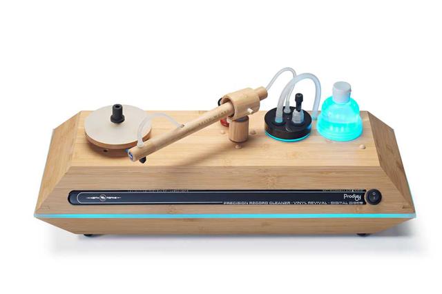 画像: タクトシュトック、英国キース・モンクのレコードクリーナ―「Prodigy」を5月15日に発売。価格は¥195,800