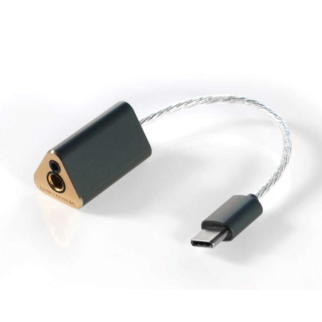 画像: ポータブルDAC「TC44B」。2.5mm&4.4mmバランスプラグを搭載する