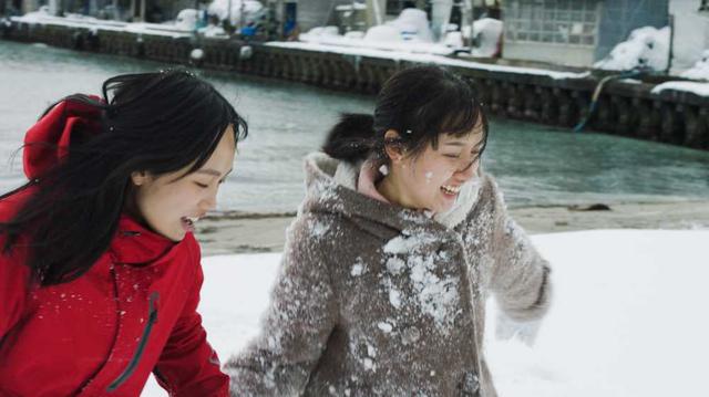 画像2: 【コレミヨ映画館vol.54】『海辺の彼女たち』 雪が残る北の町にたどりついた少女たち。新人監督のすばらしい青春映画!