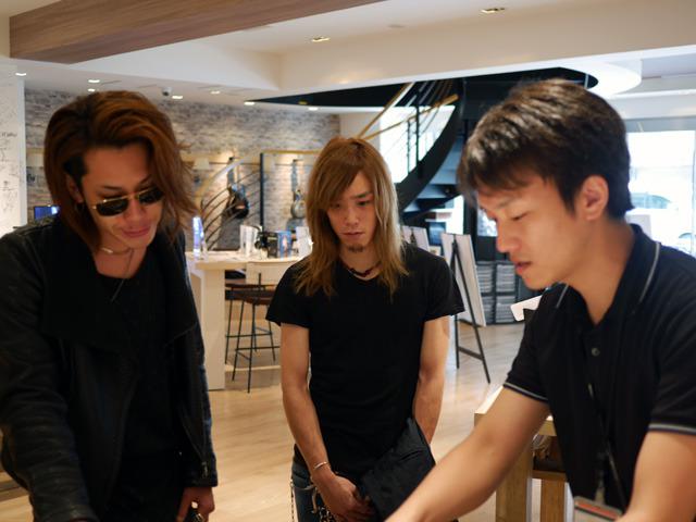 画像: 当日は、オンキヨー&パイオニアイノベーションズ株式会社マーケティング部の本谷さんに、色々教えていただきました