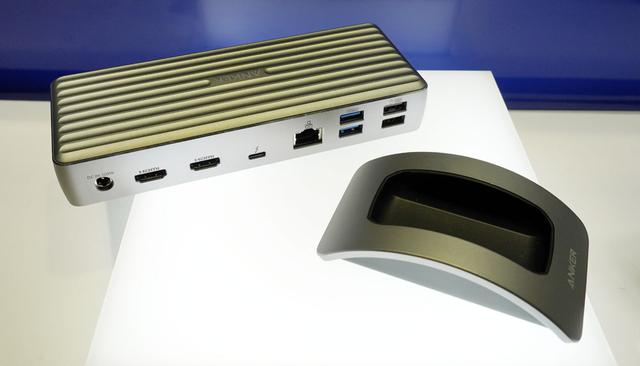 画像: ▲Thunderboltを4ポート備えたドッキングステーション「PowerExpand Elite 12-in-1 Thunderbolt 4 dock」。秋発売で¥34,990