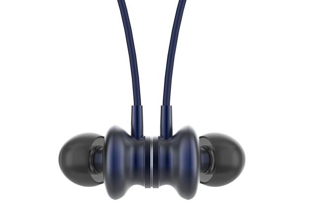 画像: NAGAOKAのネックバンド型Bluetoothイヤホン「BT826」は市場想定価格¥2,178。AACにも対応し、気軽にいい音を楽しめる
