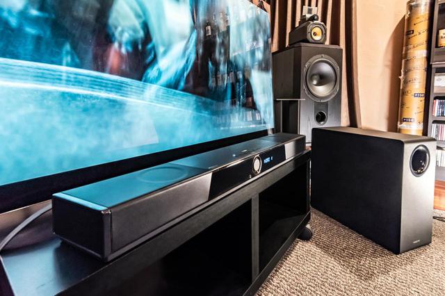 サウンドバーとサブウーファーセット 鳥居一豊の名品探訪】スポーツ会場の臨場感を自宅に再現できる