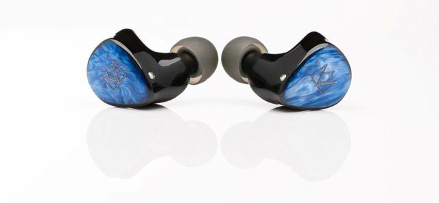 エミライ、Noble Audioの完全ワイヤレスイヤホン「FoKus PRO」の受注を