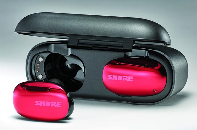 【ユニット交換済】SHURE AONIC FREE ワイヤレスイヤホン 赤 シュアの完全ワイヤレスイヤホン「AONIC FREE」は、操作性と快活