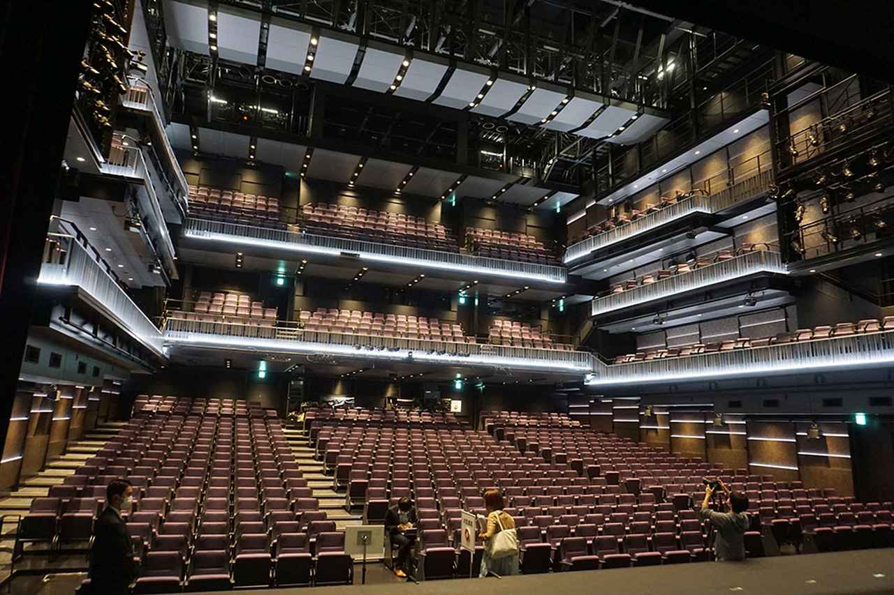 高さ225mの超高層複合施設「東急歌舞伎町タワー」が4月14日にオープン。ライブホール、大型劇場、プレミアムな映画館など “好きを極める ...