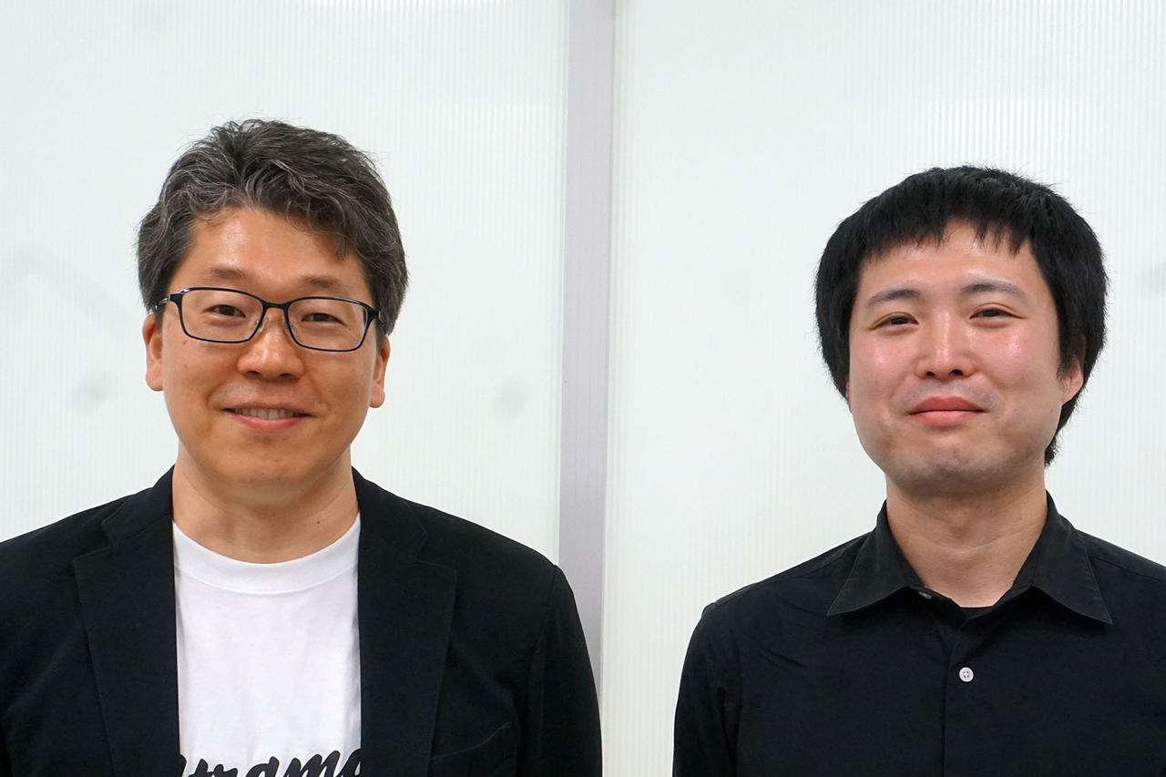 画像: 東映デジタルラボ株式会社 ポスプロ事業部 カラーリストグループ 佐々木 渉さん(右)と、株式会社 円谷プロダクション 製作本部 製作部 企画・製作グループ プロジェクトマネージャー 兼 製作本部 フランチャイズ/コア室ベースグループ プロジェクトマネージャー 池田 遼さん(左)