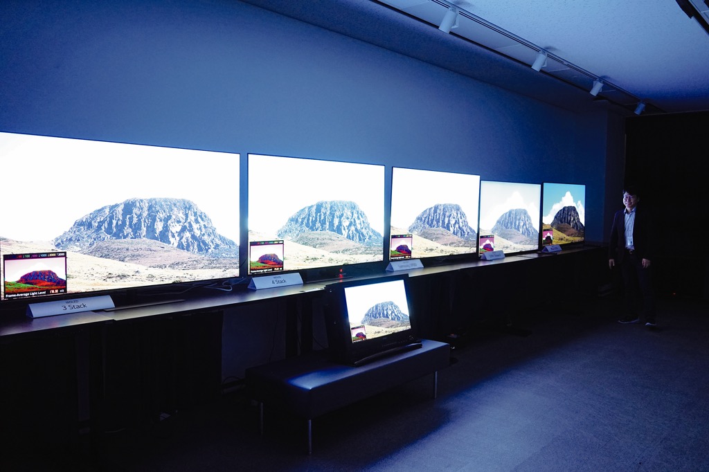 画像8: 衝撃の輝度と色。これは 第四の画質革命だ!【LG Display直撃リポート】Primary RGB Tandem technology採用。第四世代有機ELパネルの開発秘話