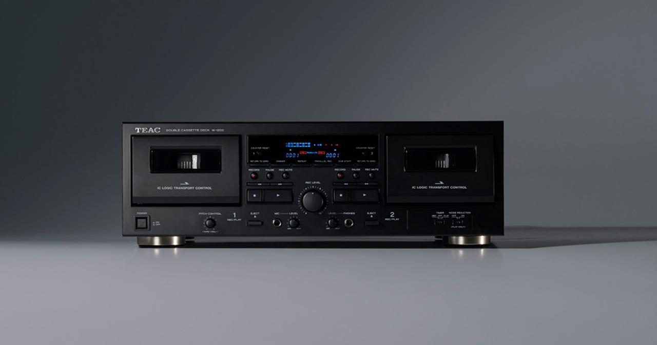 ティアック、人気のダブルカセットデッキ「W-1200」に、智謀の
