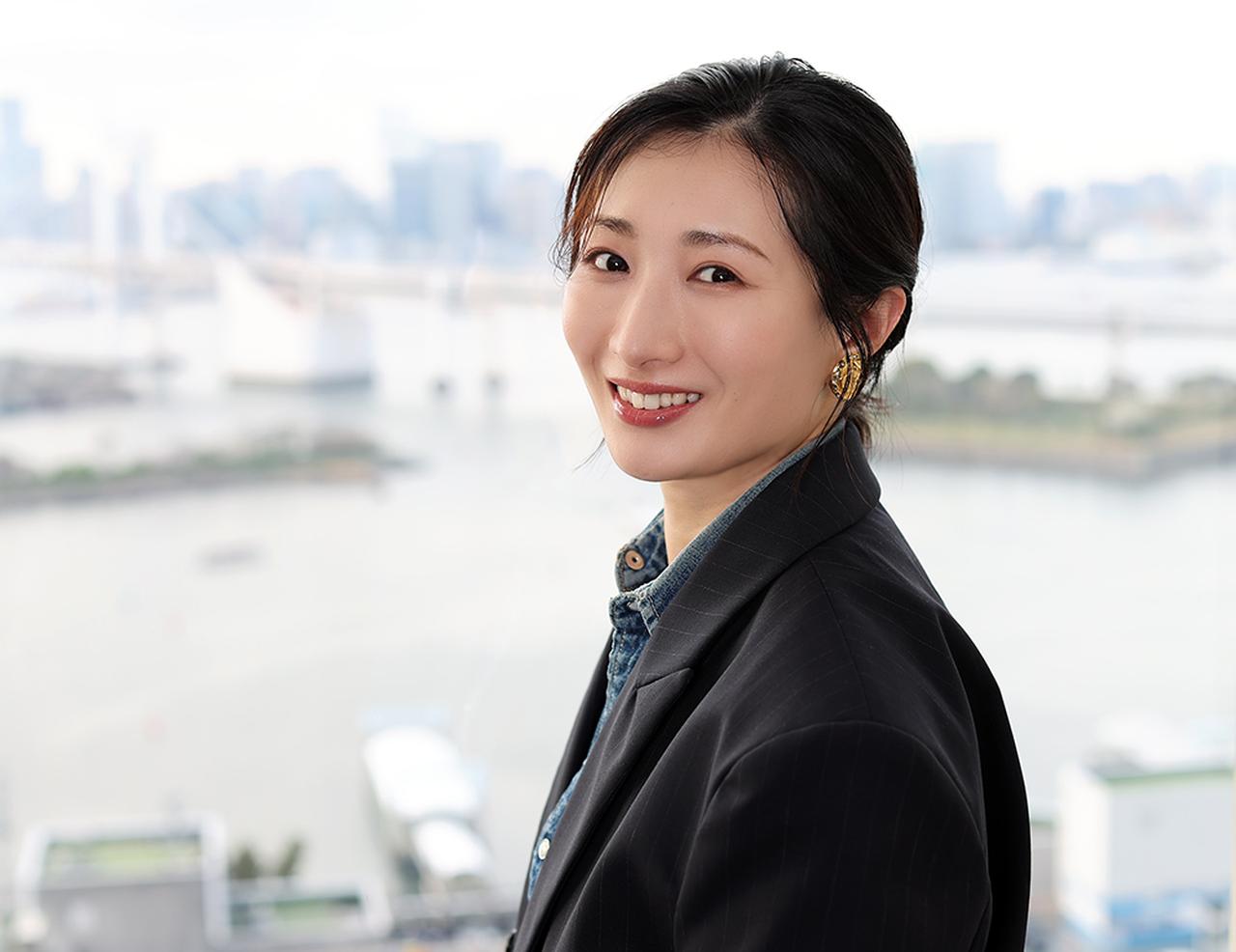 画像2: 「武田梨奈」がクールな刑事を演じるミステリー作「MADDER（マダー）その事件、ワタシが犯人です」は、「最後まで結末が分からないので、細かいところにまで注目しながら見てほしい」