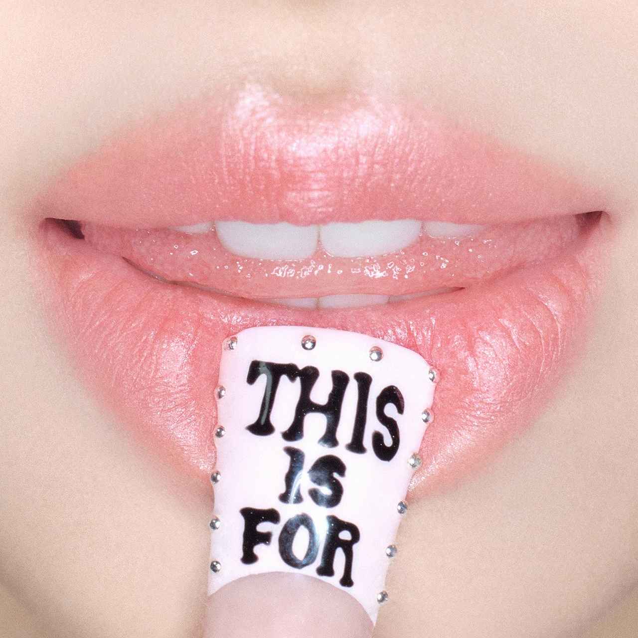 画像: THIS IS FOR / TWICE