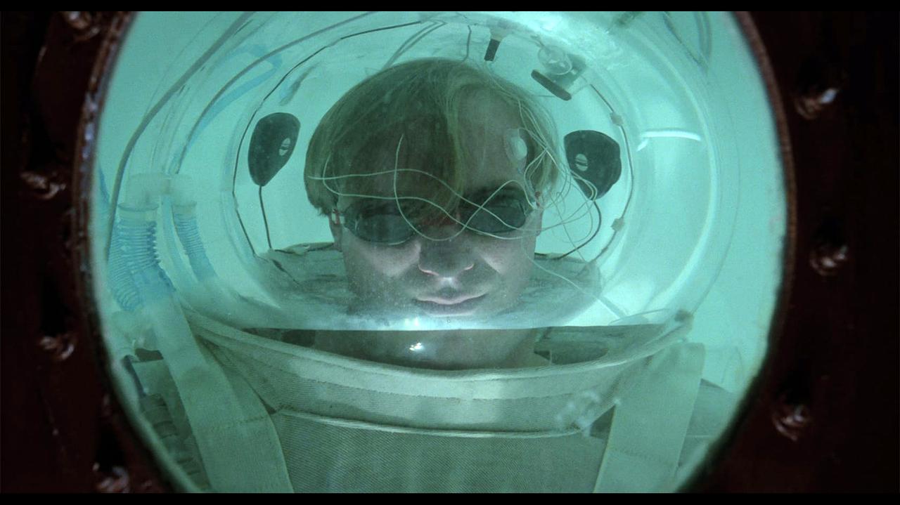 画像3: 4K UHD + BLU-RAY SPECIAL EDITION FEATURES