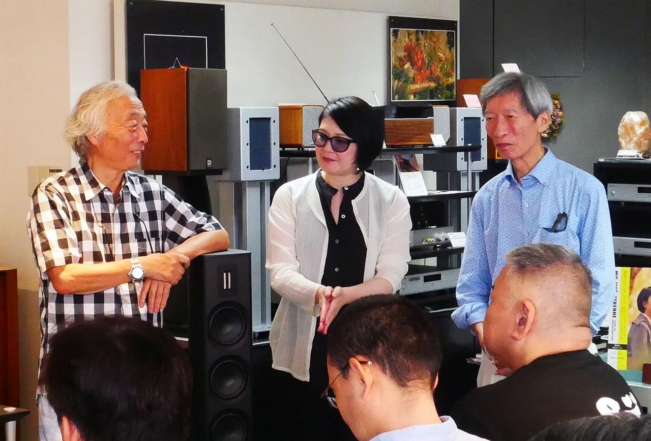 画像: 和気あいあいに、お笑いトリオ（？）のようなテンポのいいイベントを繰り広げた3名