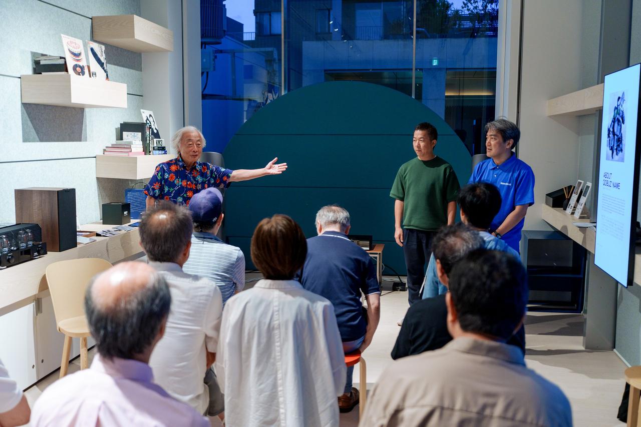 画像: 写真左から麻倉さん、祐成さん、辻