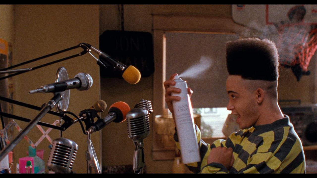 画像1: DIRECTOR-APPROVED 4K UHD + BLU-RAY SPECIAL EDITION FEATURES