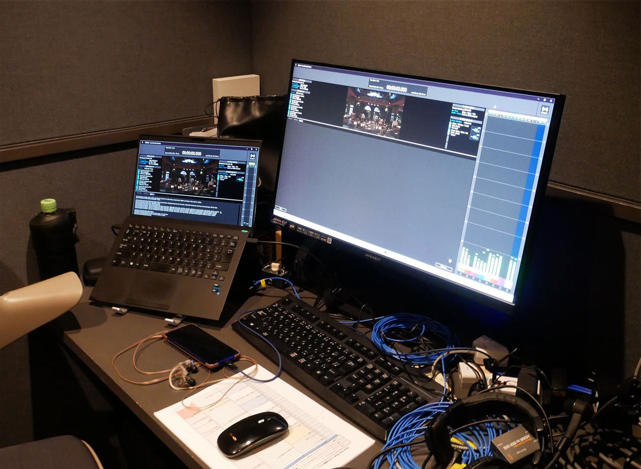 画像: 今回のライブ配信は、コルグが開発したLive Extremeを使っている。BNJ studioの一角にはそのエンコーダー用PCも準備されていた