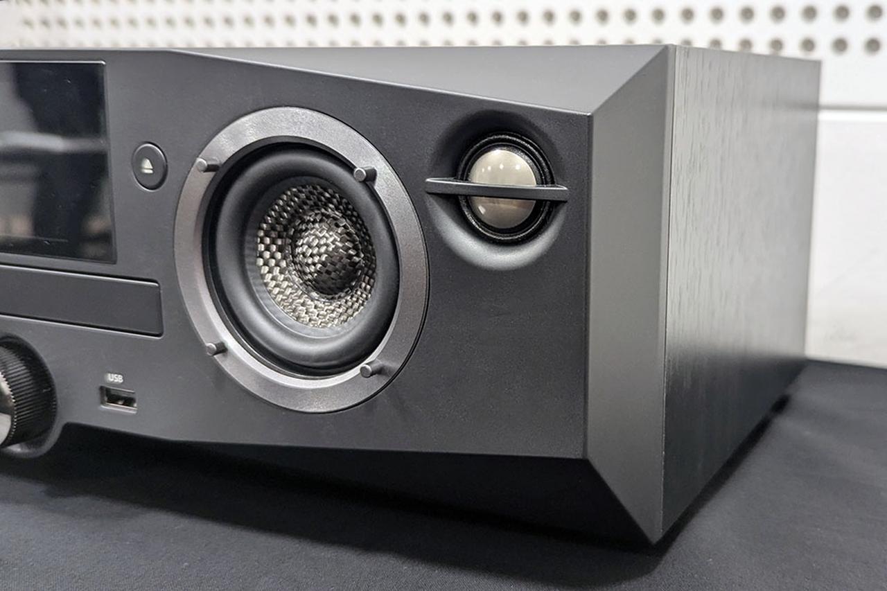 画像: スピーカーには、振動版の素材にこだわった「2Wayスピーカー」を採用