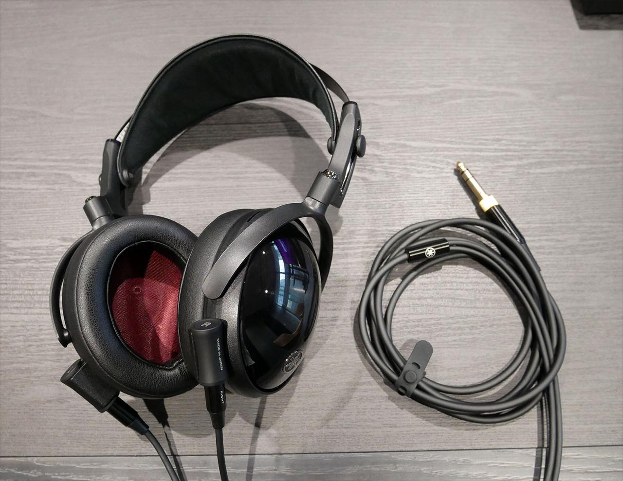 画像: 密閉型ヘッドホンの「YH-C3000」