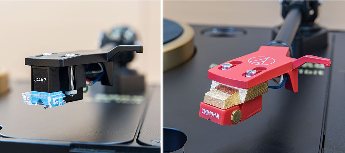 画像: 左はJICOのMMカートリッジ「J44A 7」（付属）で、右は取材用に準備したオーディオテクニカのVMカートリッジ「VT-VM740xML」（￥39,600、税込）。handytraxx 1bitはそれぞれのカートリッジの違いも見事に再現した