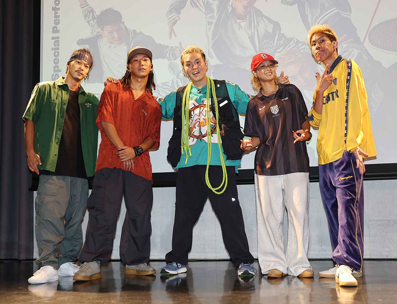 画像12: JBL初のイヤーカフ型完全ワイヤレスイヤホン「JBL Soundgear Clips」が発表。音場感に優れ、パワフルなJBLサウンドが楽しめる。ほか、今秋に発売予定の新製品を一挙ラインナップ