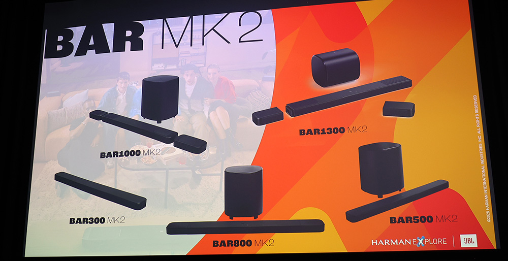 画像4: JBL初のイヤーカフ型完全ワイヤレスイヤホン「JBL Soundgear Clips」が発表。音場感に優れ、パワフルなJBLサウンドが楽しめる。ほか、今秋に発売予定の新製品を一挙ラインナップ