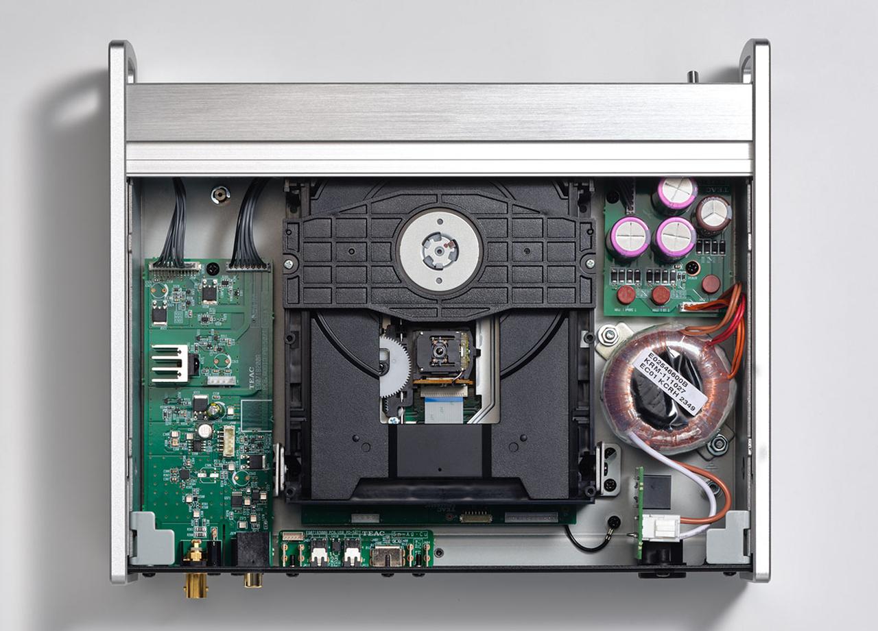 画像2: ティアックがCDトランスポート「PD-507T」を発売。放送局で長年の実績を誇る自社製CDメカニズムを高音質化して搭載