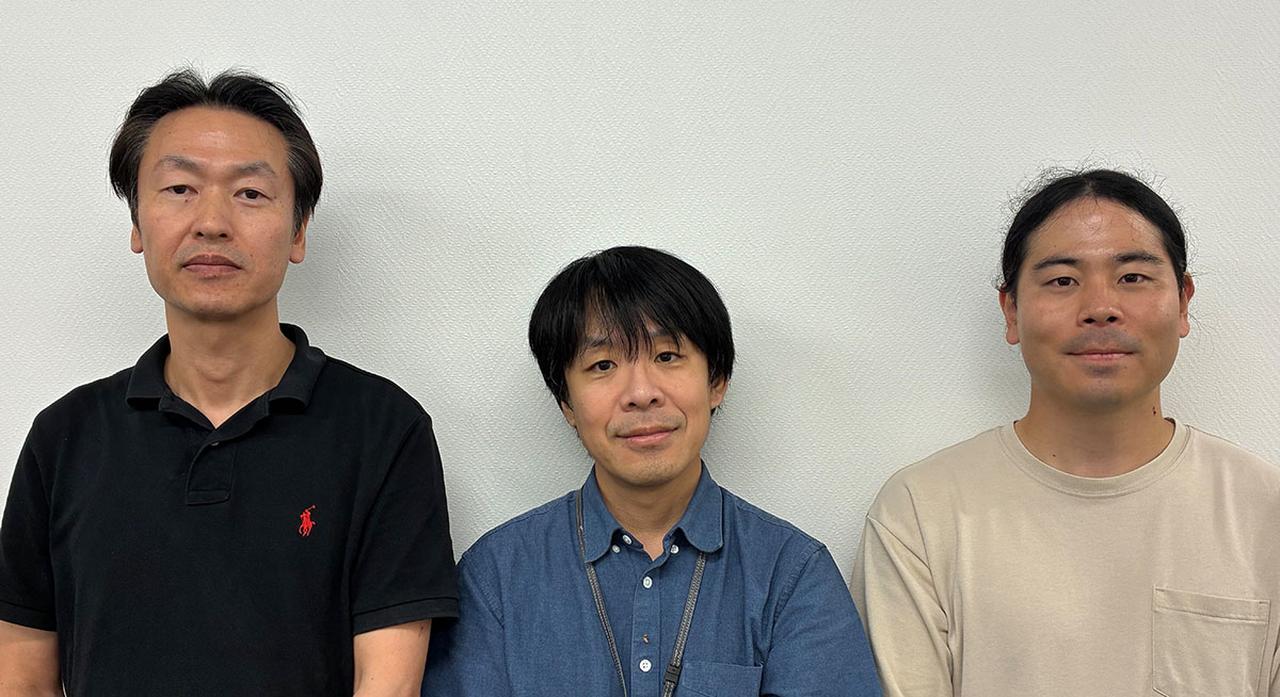 画像: インタビューに対応いただいたヤマハ株式会社の方々。写真左から、クリエイター&コンシューマーオーディオ事業部 商品開発部 ソフトグループ 澤米 進さん、同 音響機構グループ 藤森弘喜さん、同 ソフトグループ 坂本浩央さん