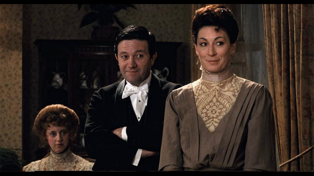 画像3: 4K UHD + BLU-RAY SPECIAL EDITION FEATURES