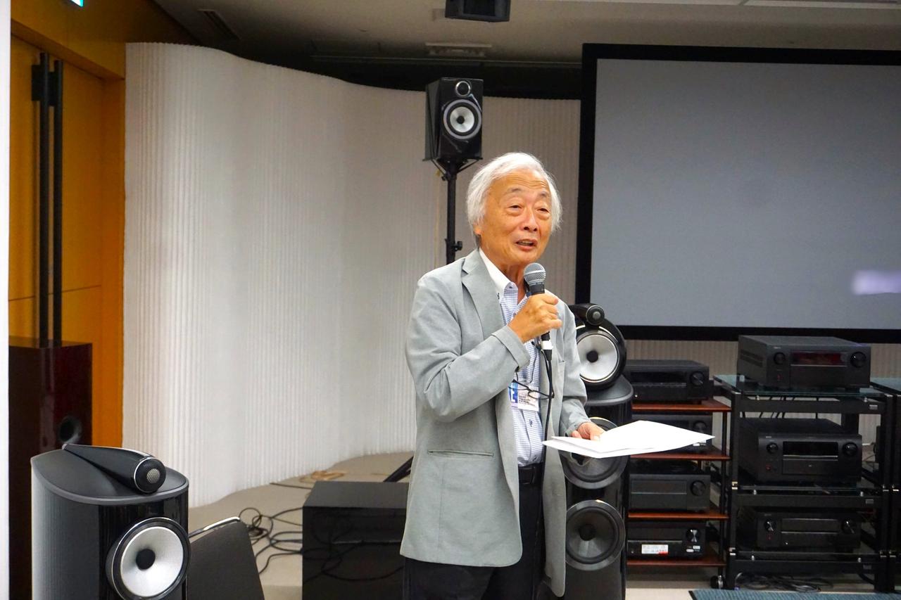 画像: 「常に製品評価として要求されているパフォーマンスを高い次元で発揮してくれる。それがBowers & Wilkinsのスピーカーシステム。だから世界中のスタジオなどで使われている」と麻倉さんは語る