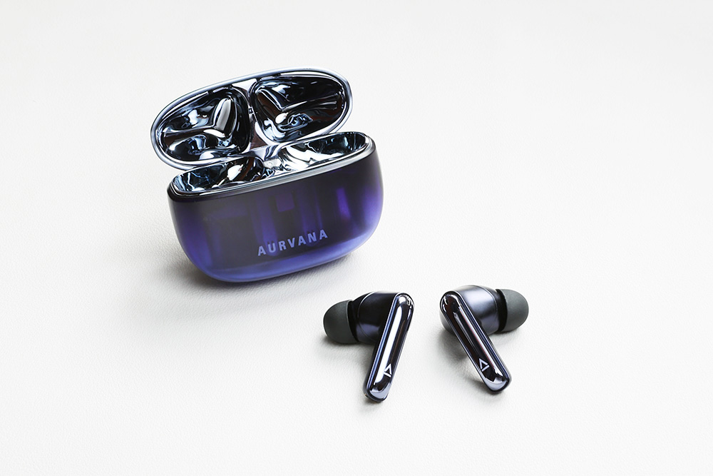 クリエイティブメディアから、xMEMSドライバー搭載の完全ワイヤレス