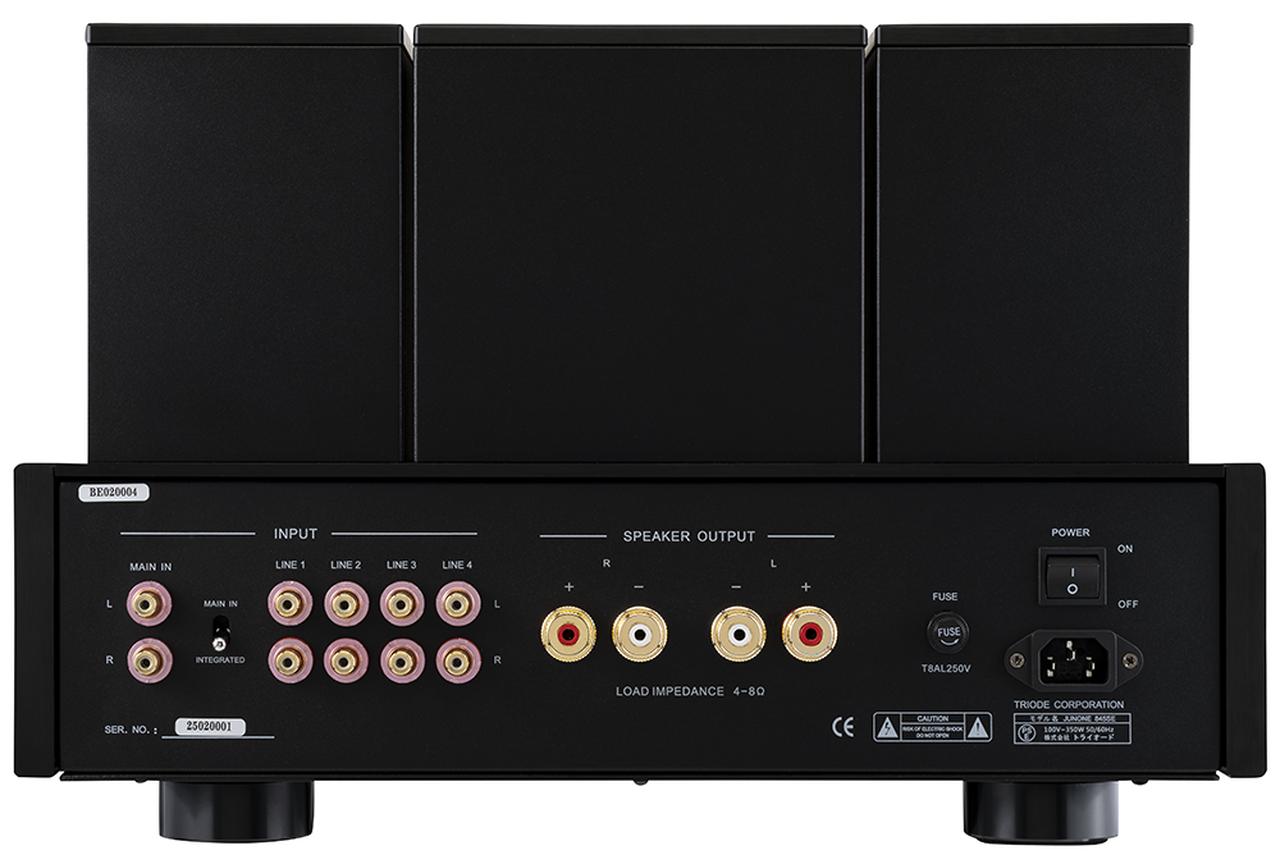 画像: 入力端子はRCAアンバランス4系統。左端に入力セレクター、ボリュウムなどをバイパスするMAIN IN端子を備え、入力端子とMAIN IN端子の間にあるトグルスイッチで切り替えられる。スピーカー端子は1系統で、4～8Ωに対応する。