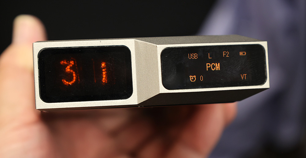 画像3: 【秋のヘッドフォン祭2025　リポート03】MUSE HIFIから貴重なニキシー管の搭載のポータブルDACアンプ「M6 Double」が登場。Makuake／ミミソラオーディオ／ピクセル／Nakamichi