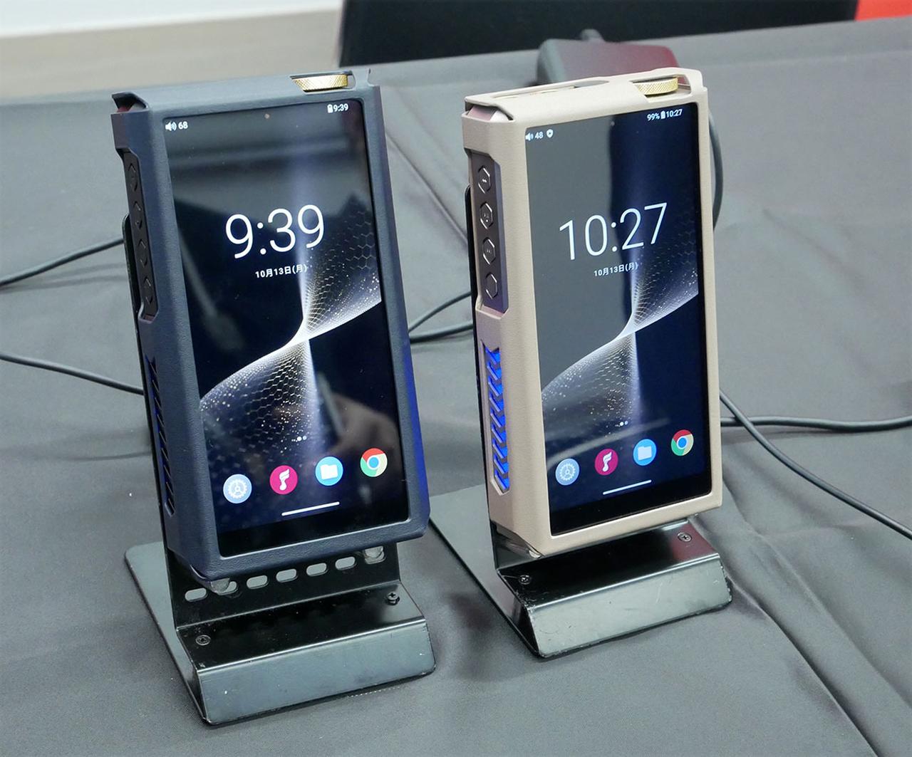 画像: FIIO「M27」。ヘッドホン出力は3.5mm/4.4mmバランスと6.35mmアンバランス端子を装備。本体カラーはAluminum AlloyとTitanium Alloy