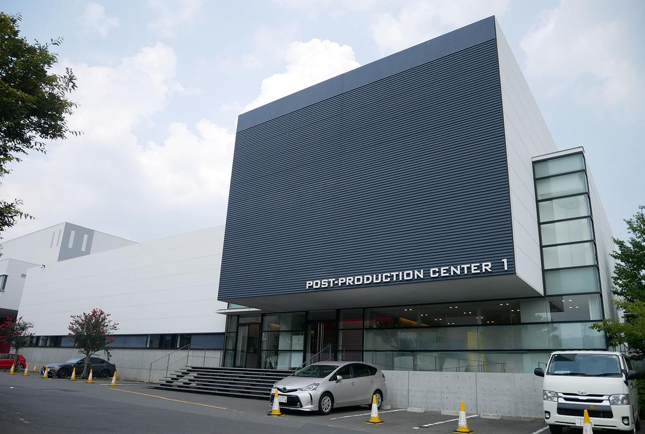 画像: 今回お邪魔した、東宝スタジオの「ポストプロダクションセンター1」。ダビングステージ1やアフレコステージ、フォーリーステージ、サウンドエディットルーム、試写室などを備えている　「資料提供：TOHOスタジオ」