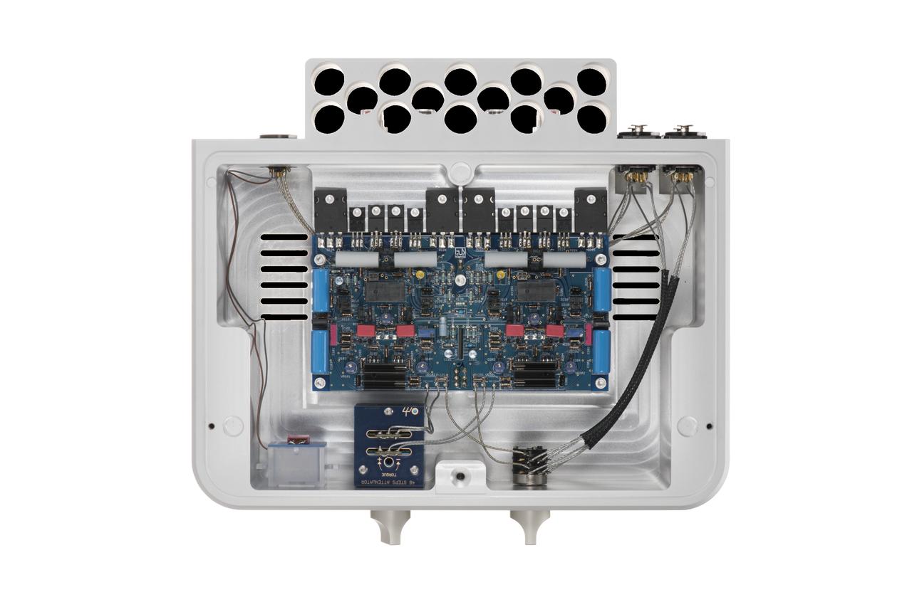 画像: 「aina」アンプ部 内部構造