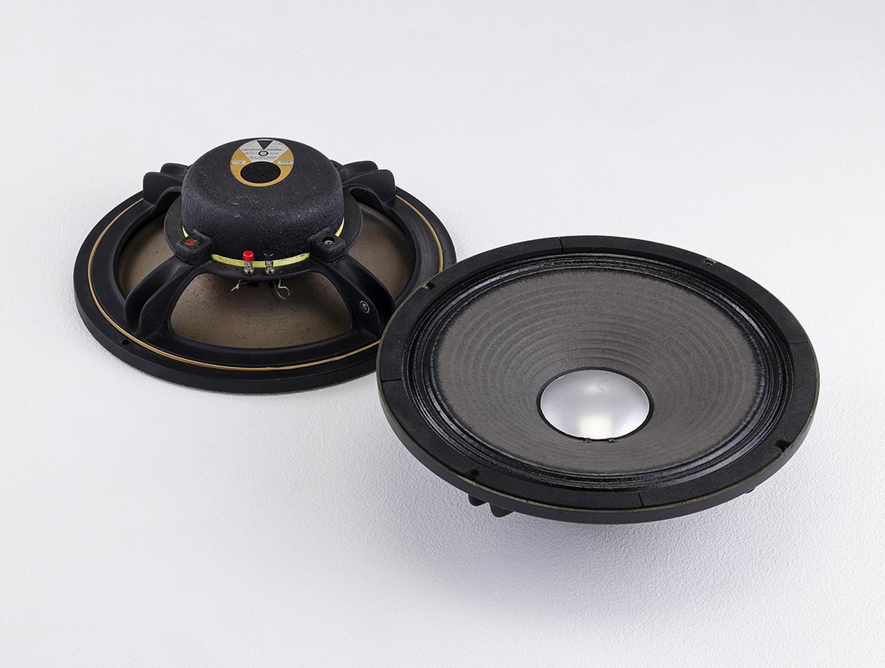 画像: スピード感、力感と開放感いずれも文句なし。平面バッフルとの抜群の相性が聴けた