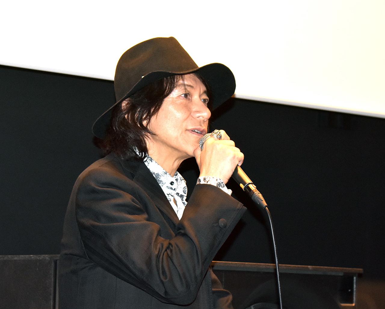 画像: 『劇場版 ロッキンミュージカル シン・シャドウブラウ＆ブラックパイレーツの冒険』。監督・演出・構成・音楽を担当した主演の「ダイアモンド☆ユカイ」が初日舞台挨拶に登壇